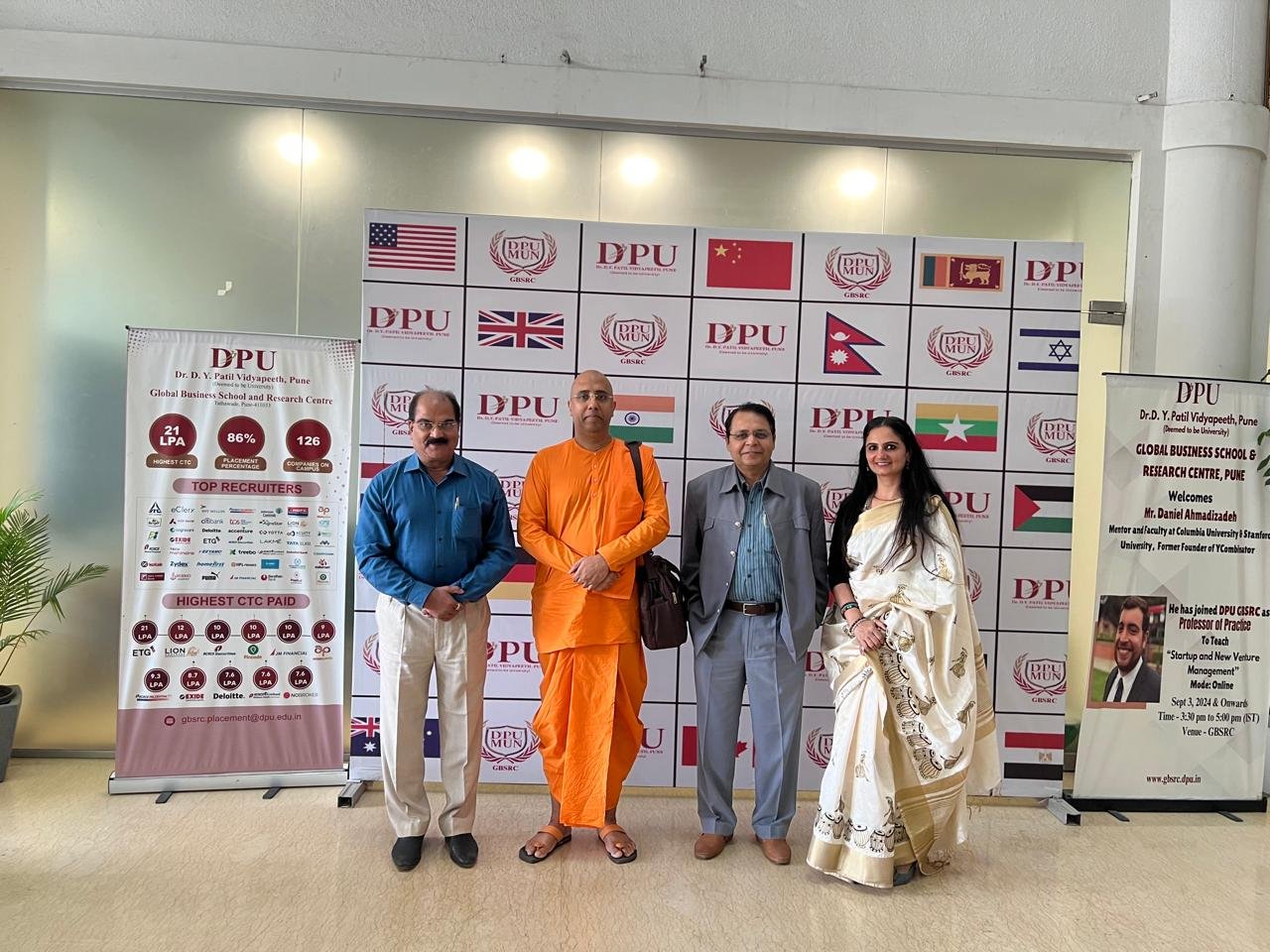 Auditorium talk on Gita and decision-making