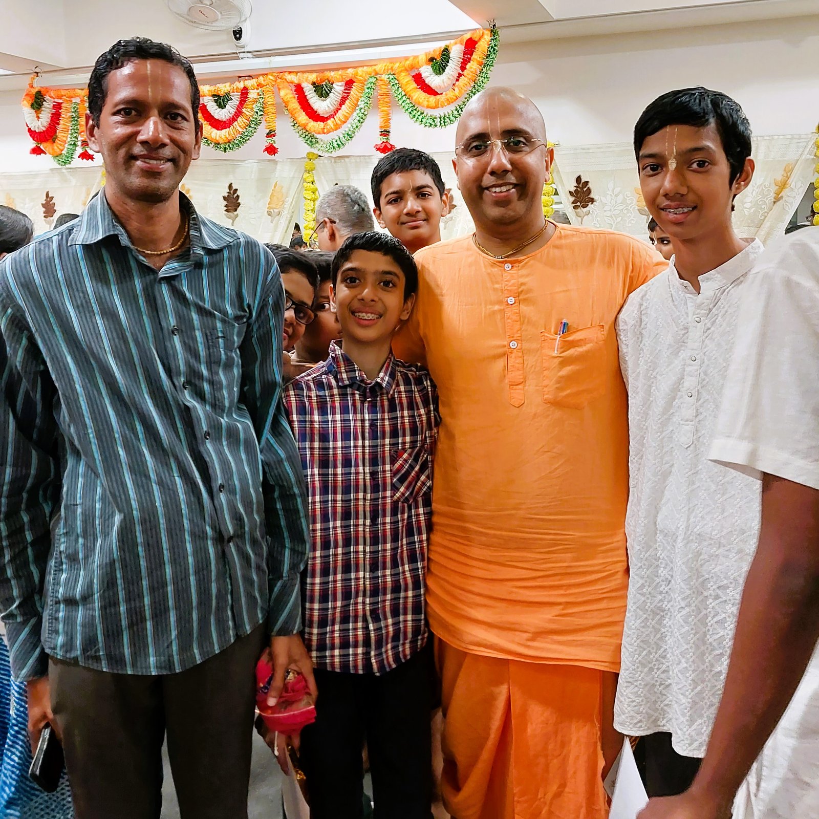 Teens posing with Madan Sundar Das